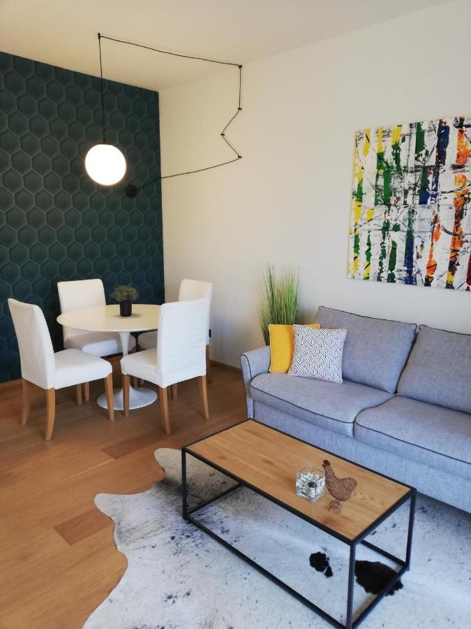 Suite 51 Appartamento Con Terrazzo A 50 Mt Dal Lago - Private Parking (Adults Only) Arona Exterior foto